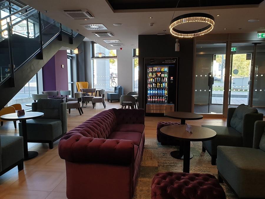 Premier Inn Stuttgart City Centre Bagian luar foto