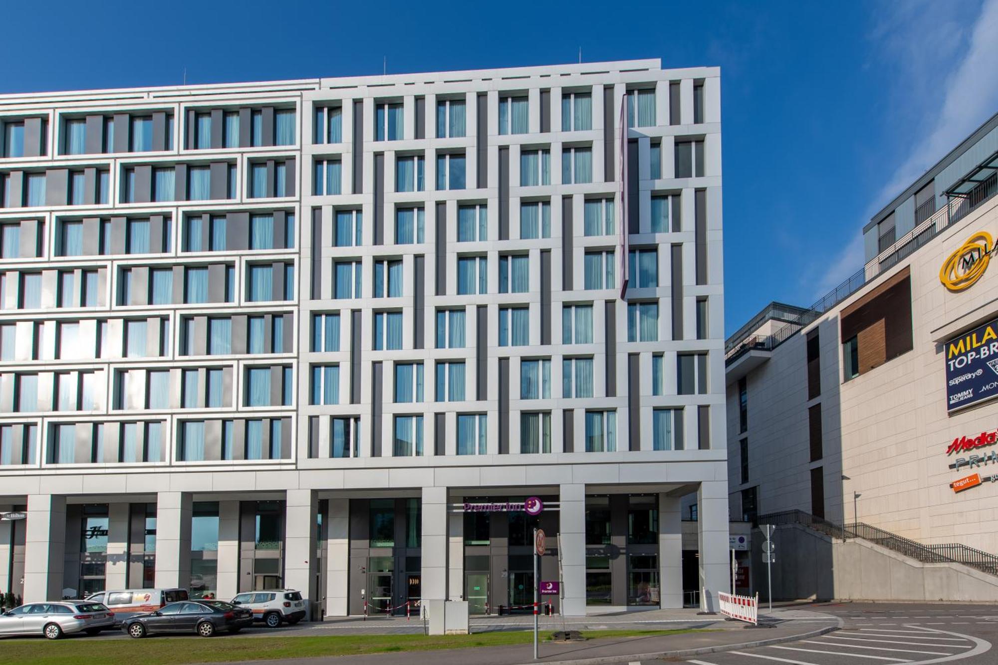 Premier Inn Stuttgart City Centre Bagian luar foto